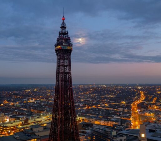 Blackpool Tower, c. Mark mc neill on Unsplash