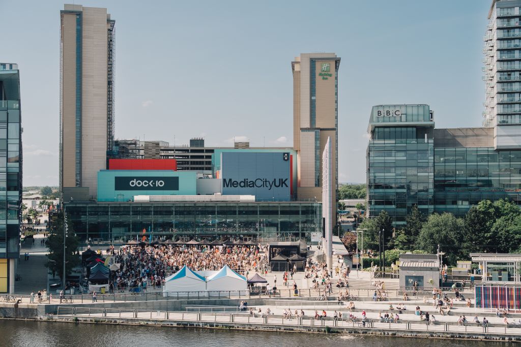 Media City Piazza, Landsec, p Media City