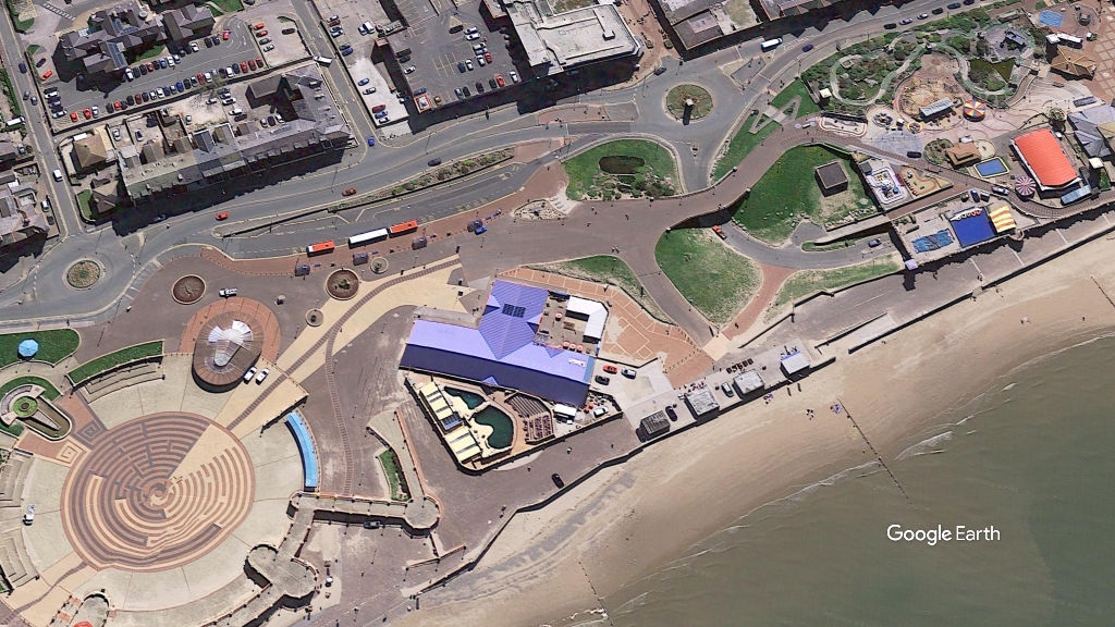 Rhyl seafront, c Google Earth snapshot